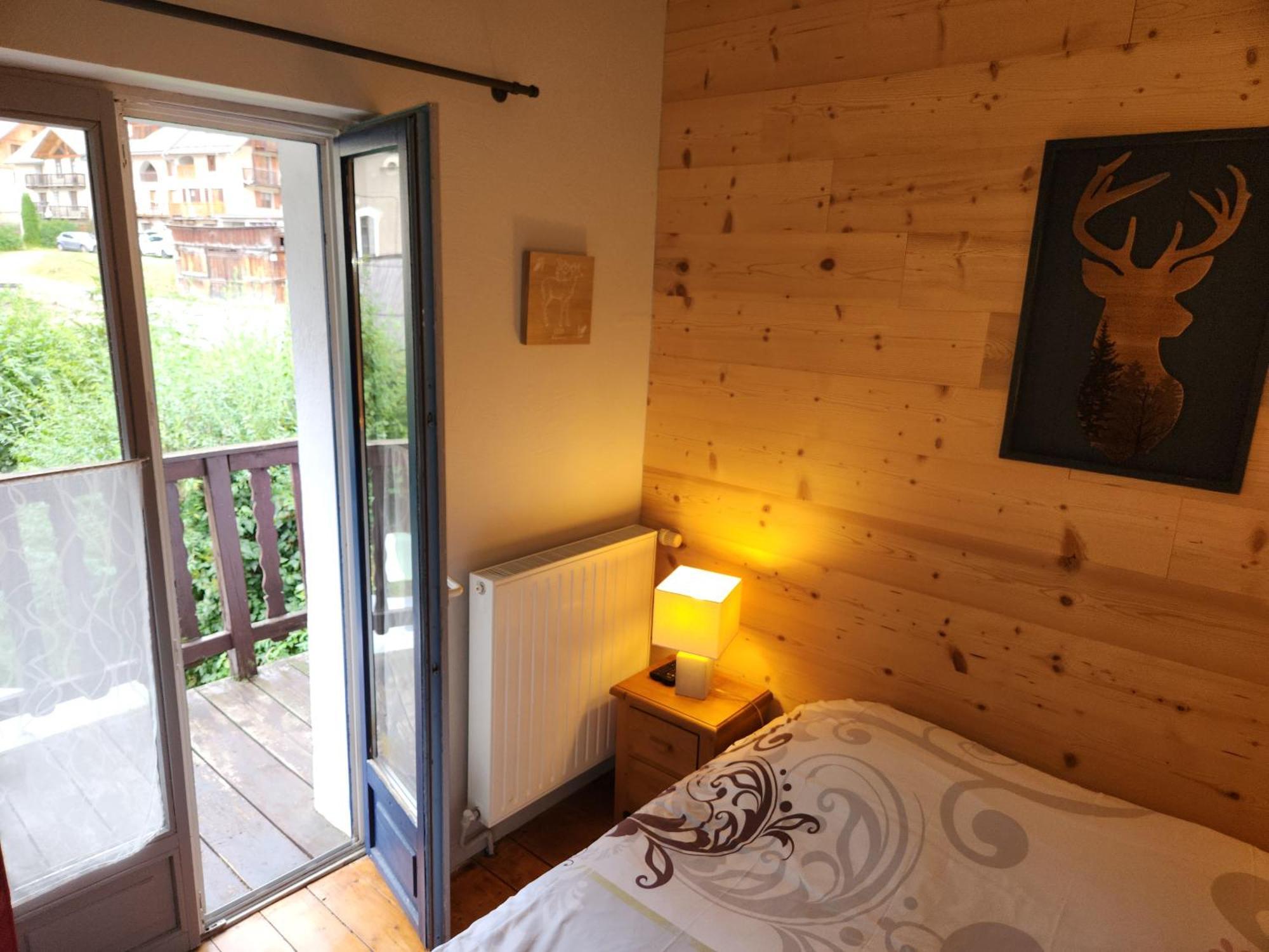 La Girandole Chambre D'Hotes Et Location D'Appartement Arvieux Exterior photo